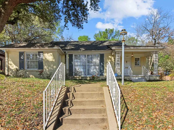 1427 S Wall Ave, Tyler, TX 75701