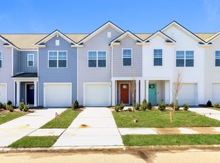 69 Striker Rd, Port Wentworth, GA 31407