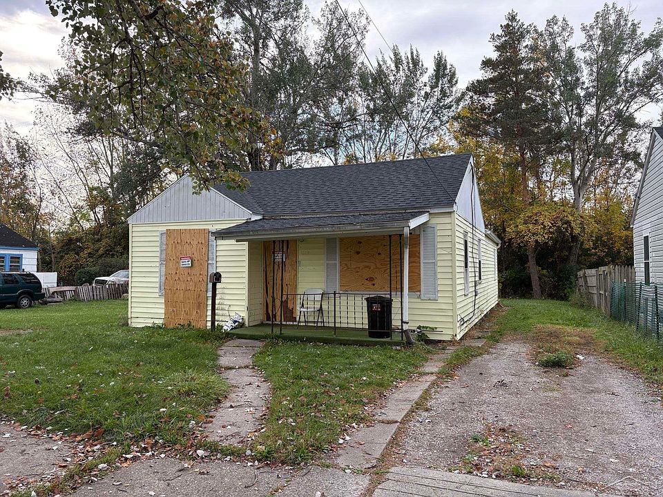 1st image of 1519 Gilbert St
