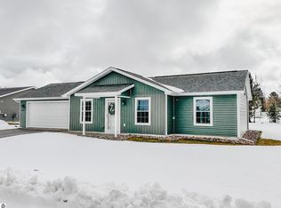 3665 Tanager Dr, Traverse City, MI 49685