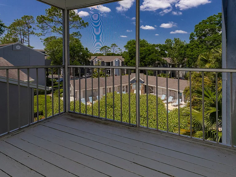 Boca Vista Apartments — Photo 19