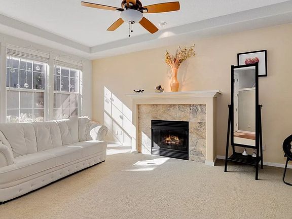 5th image of 815 NE 73rd Ave