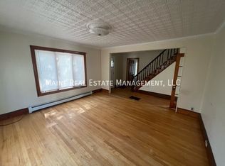 1833 Hammond St APT 6, Hermon, ME 04401