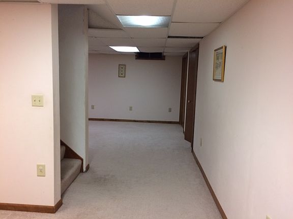 2nd image of 113 Kings Ct