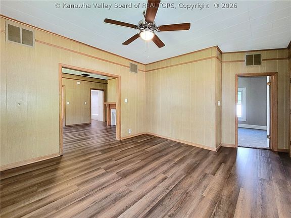 4th image of 983 Cannelton Hollow Rd