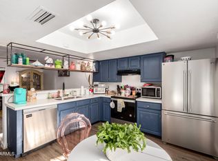 2431 E TRACY Lane #1, Phoenix, AZ 85032