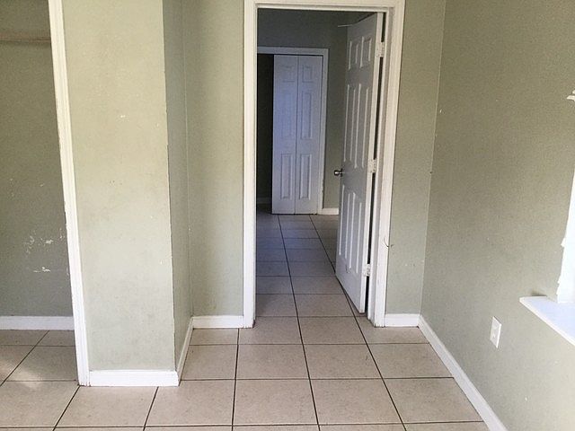 2nd image of 1843 Law St