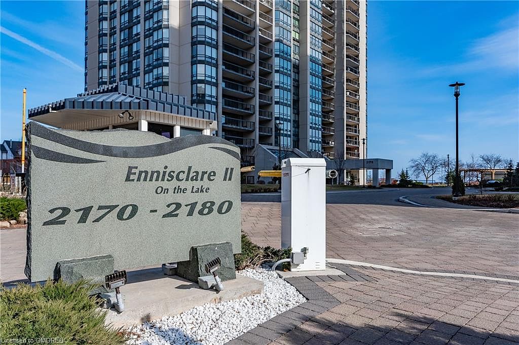 2170 Marine Dr #201, Oakville, ON L6L 5V1 | MLS #40551829 | Zillow