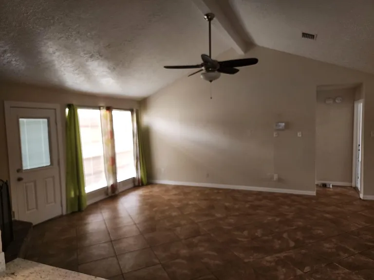 715 Beechbend Dr — Photo 11
