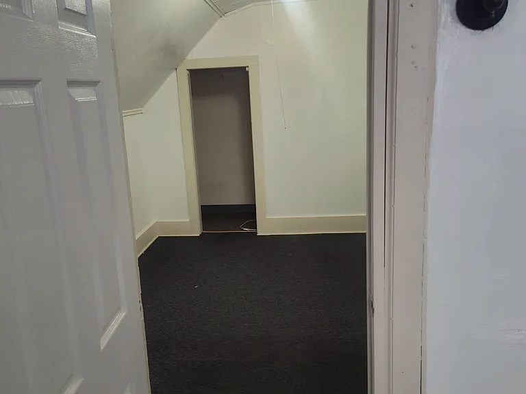 589 Sherman St — Photo 7