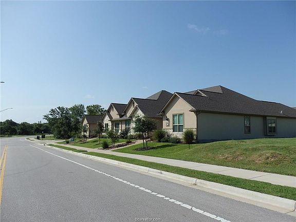 5th image of 1743 Summit Crossing Ln #1749