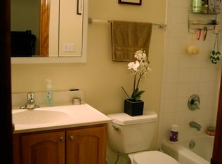 3359 N Seminary Ave #1, Chicago, IL 60657