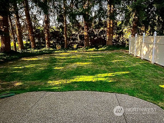 5th image of 2832 Wilderness Drive SE