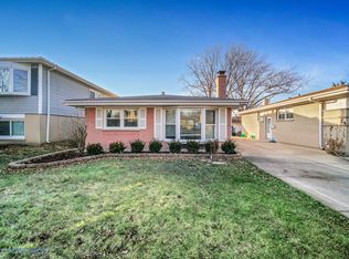 1312 S Vail Ave, Arlington Heights, IL 60005
