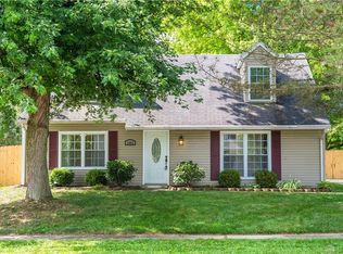 1062 Dixie Dr, New Lebanon, OH 45345