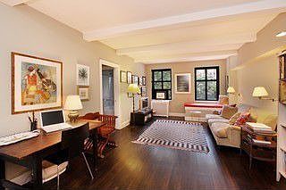 3rd image of 166 E 96th St APT 11B