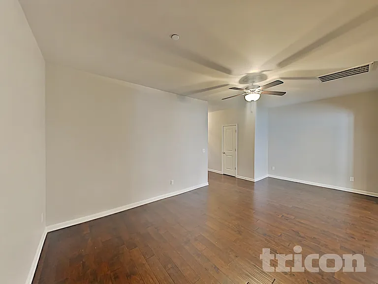 512 Hickory Leaf Ct — Photo 18