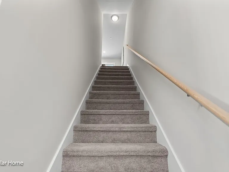 9D Wentworth Ln #9D — Photo 3