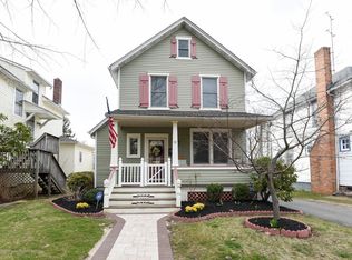 11 E George St, Freehold, NJ 07728