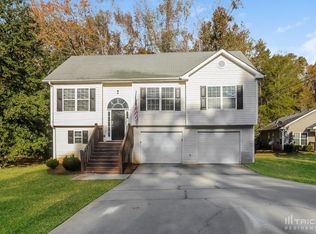 146 Longstreet Cir, Oxford, GA 30054