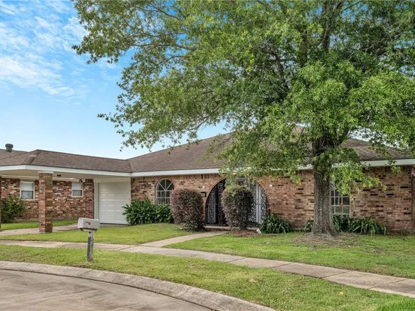 3336 Marietta St, Chalmette, LA 70043