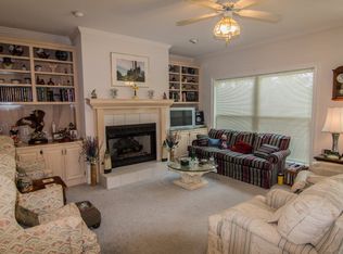 308 Royal Dr, Gulf Shores, AL 36542