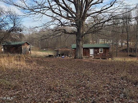 4th image of 138 Hallborough Dr