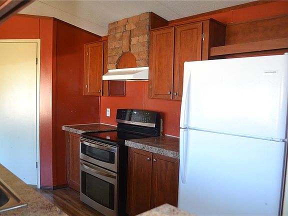 5th image of 106 Garden Oaks Dr