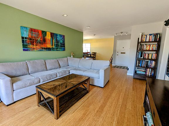 2nd image of 4384 Mount Castle Ave