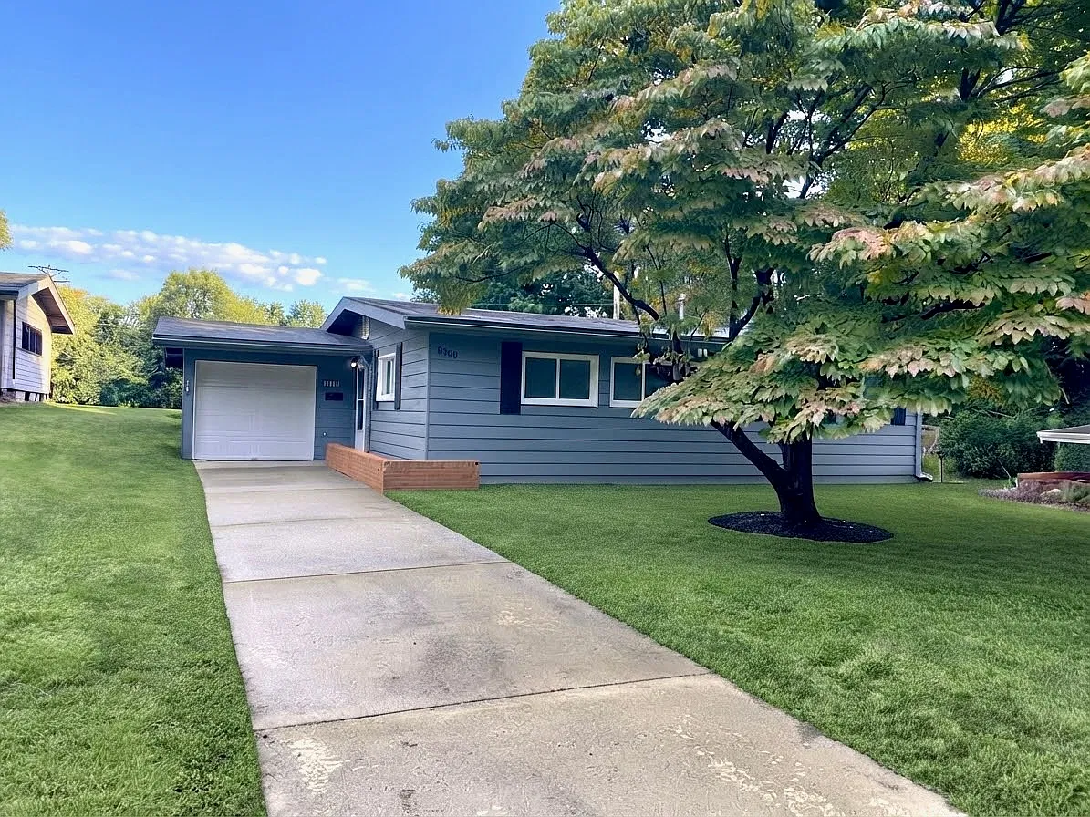 3 bed, 1140 sqft, $1,750 — Photo 2