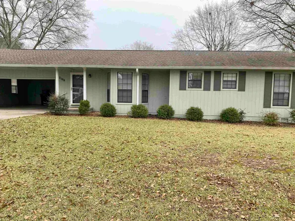 2108 Dialsdale Dr SW, Cullman, AL 35055