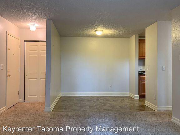 2nd image of 1505 N Visscher St APT P202