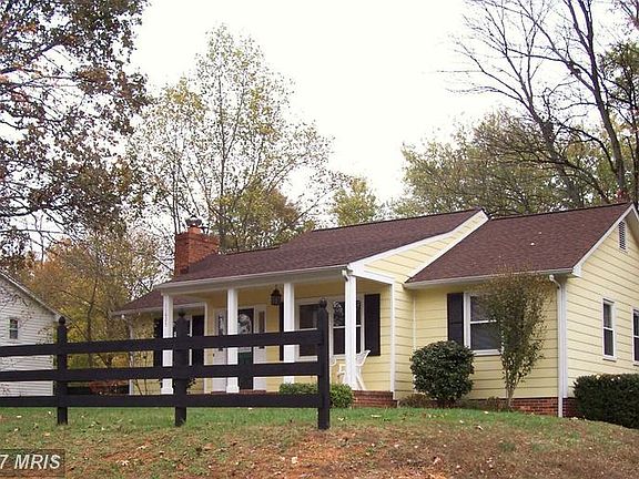 Exterior (Front)