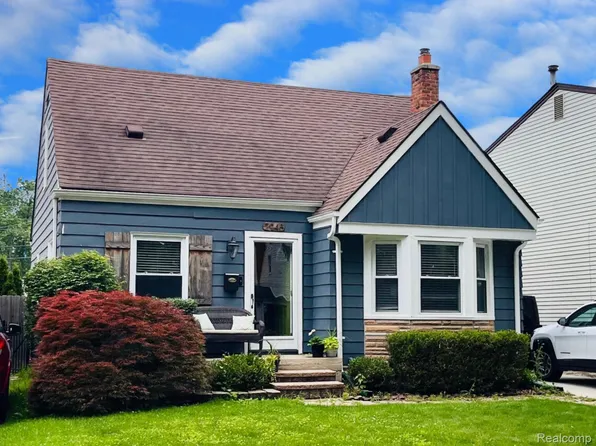 2945 Tyler Ave, Berkley, MI 48072
