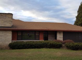 45644 County Road 12, Dakota, MN 55925