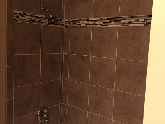 5th image of 1128 Patricia Dr