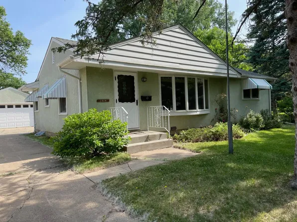 1314 Seminole Ave, West Saint Paul, MN 55118