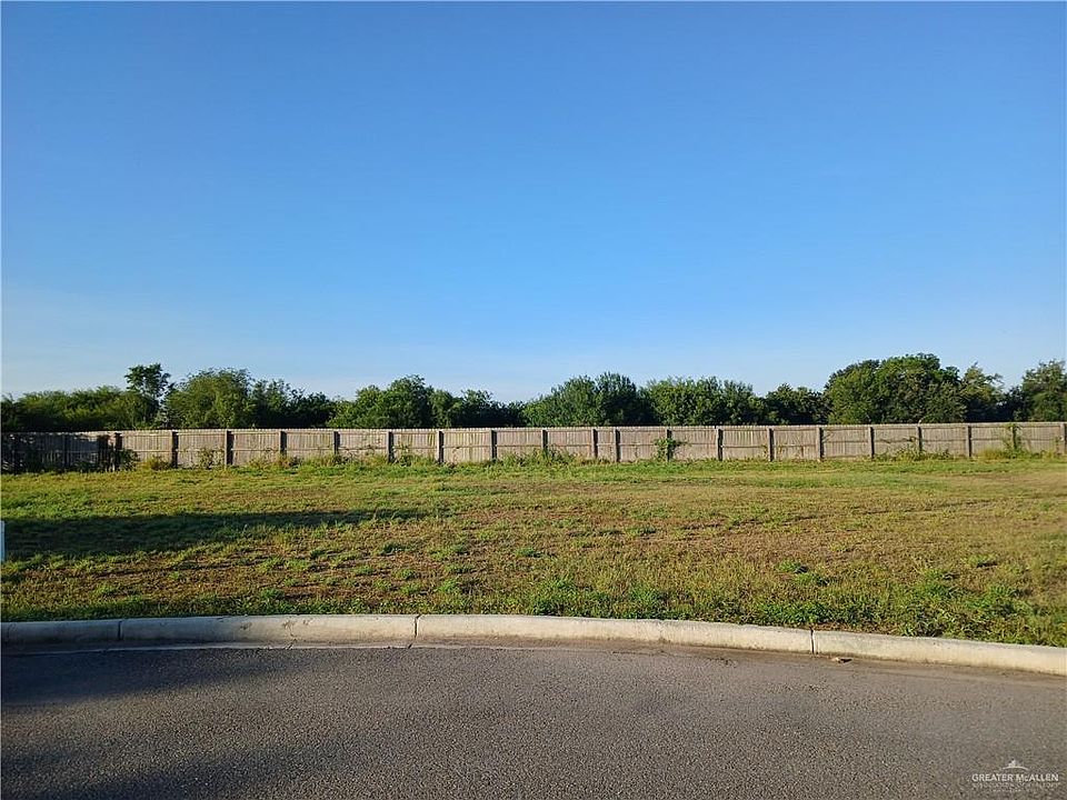 1st image of 703 Thompson Rd