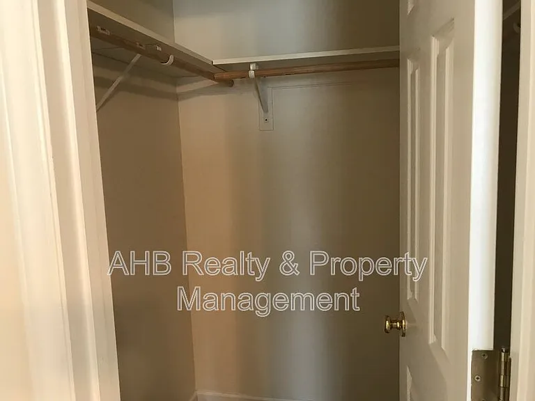 200 Manning Way — Photo 6