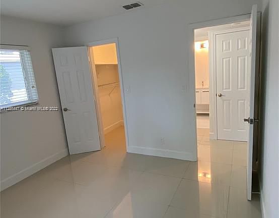 5th image of 639 NE 10th Ave APT 202