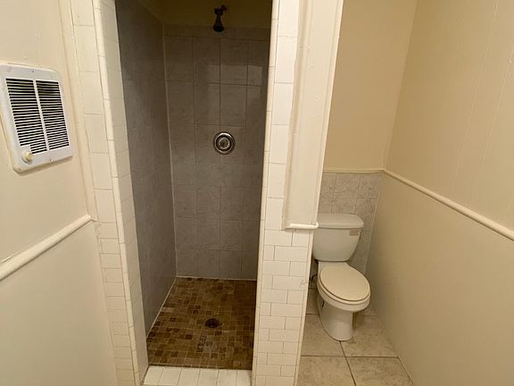 4th image of 1336 W Hunting Park Ave #3