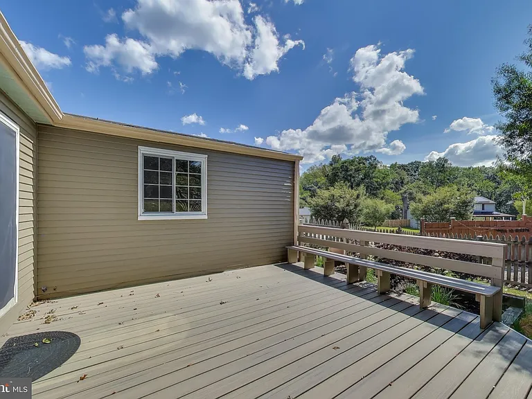 9217 Briarchip St — Photo 34