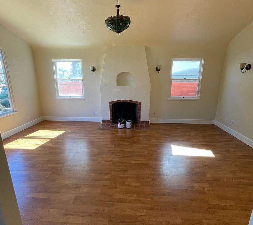 1st image of 3648 Highland Ave