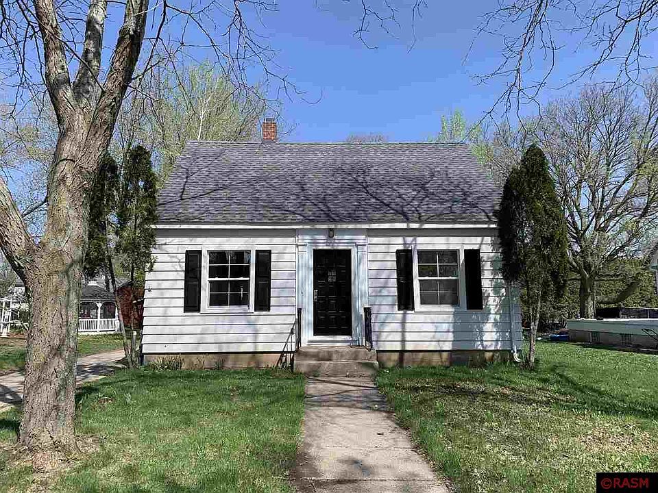 1st image of 1035 4th Ave S
