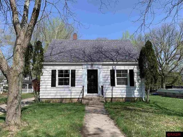 1035 4th Ave S, Saint James, MN 56081