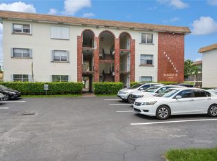 2200 Taylor St APT 301, Hollywood, FL 33020