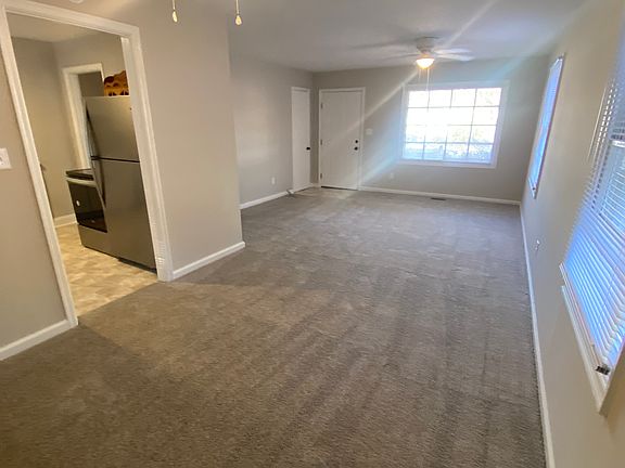 3rd image of 702 McLawhorne Dr