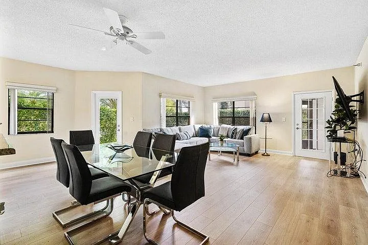2 bed, $3,000 — Photo 1