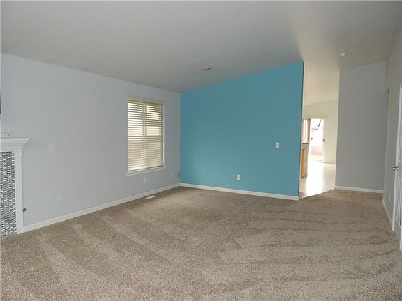 5th image of 5009 39th St NE