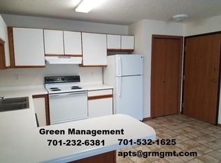 1002 43 1/2 St S #2BPTO, Fargo, ND 58103